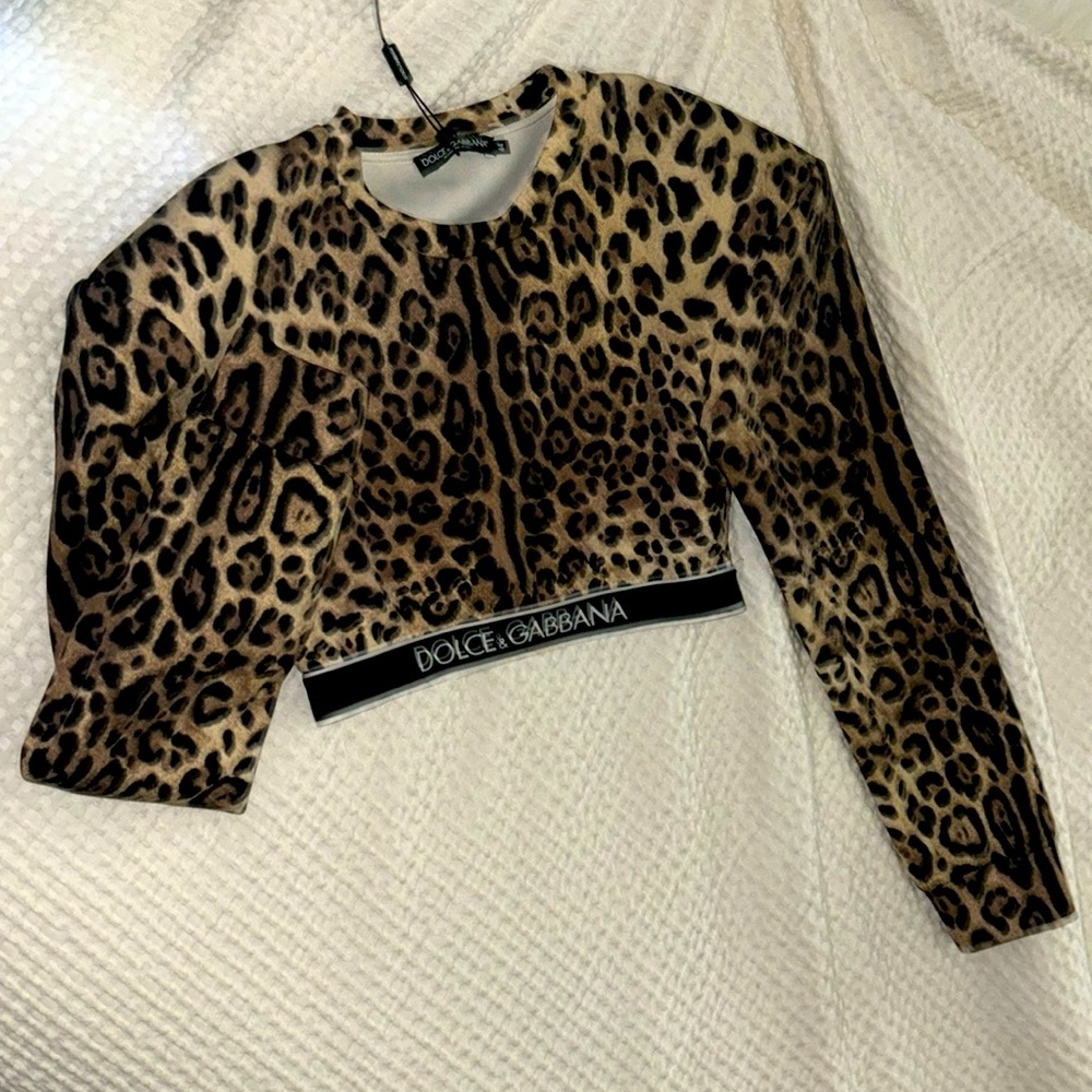 D&G crop top